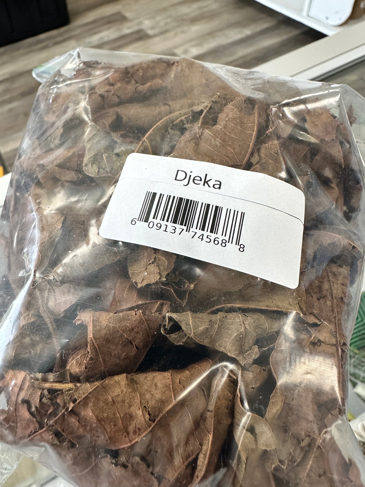 Dried Djeka leave